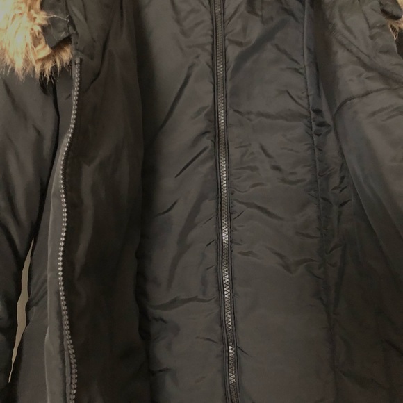 š„¶MICHAEL - Michael Kors - Asymmetrical, built in vest, winter down filled - Picture 8 of 14